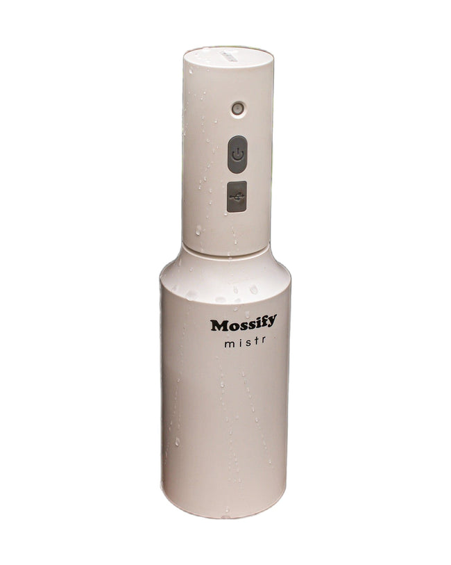 Brumisateur automatique rechargeable Mossify mistr™ — photo sur fond blanc