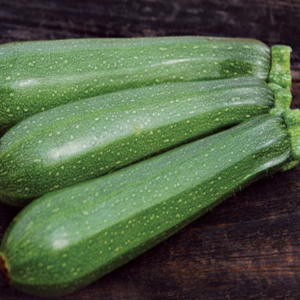 Organic green zucchini (Cucurbita pepo)