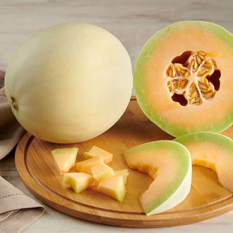 Semences Hortinova de Melon miel 'Honey Money' F1, produit destiné au potager et présenté pour identifier clairement le cultivar avant le semis. Vue 1 de l'emballage ou du produit, à utiliser comme repère visuel avec les conseils de culture, l'exposition, l'arrosage et la récolte indiqués dans la fiche française de Pépinière.ca.