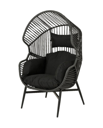 Chaise œuf en rotin noir – Collection Fermo — photo sur fond blanc
