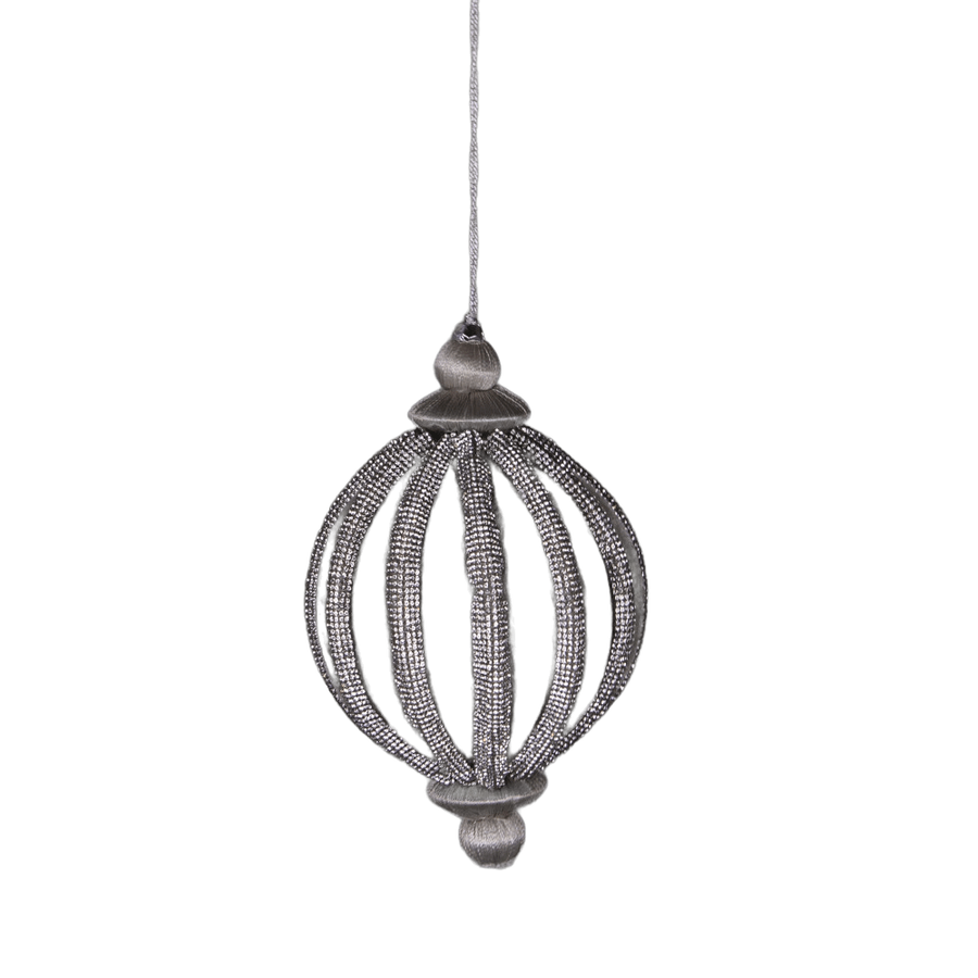 Ornement goutte bijou en velours — produit sur fond blanc