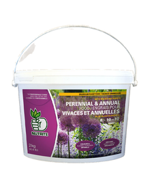 Engrais Nutrite 8-10-10 pour fleurs vivaces, annuelles et clématites — photo sur fond blanc