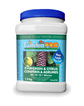 Garden Pro Engrais granulaire pour persistants et agrumes 30-10-10 — photo sur fond blanc