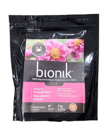 Engrais naturel pour fleurs annuelles et vivaces Bionik 4-1-9 — photo sur fond blanc