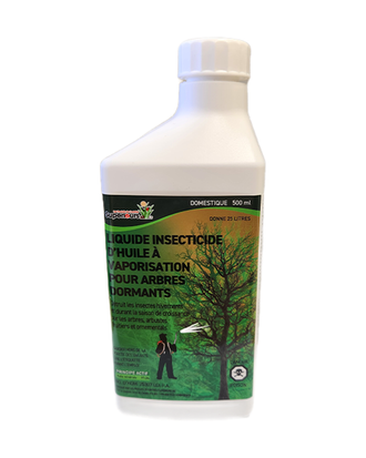 Concentré d'huile horticole - Les produits de contrôle supérieurs — photo sur fond blanc
