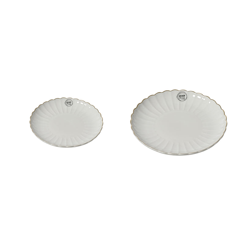 Assiette de Noël cannelée à bord doré – Blanc — Assiette à dessert sur fond blanc