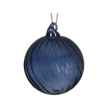 Boule de Noël en verre à tourbillon — Bleu nuit — 8 cm — vue individuelle sur fond blanc