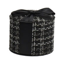Boîte cadeau décorative en tweed – Noir et blanc – 14 × 11 cm