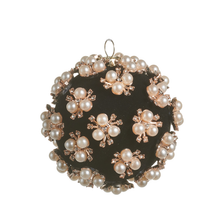 Boule de Noël ornée de perles — Noir — Ornée de perles — 3,5 po — vue individuelle sur fond blanc