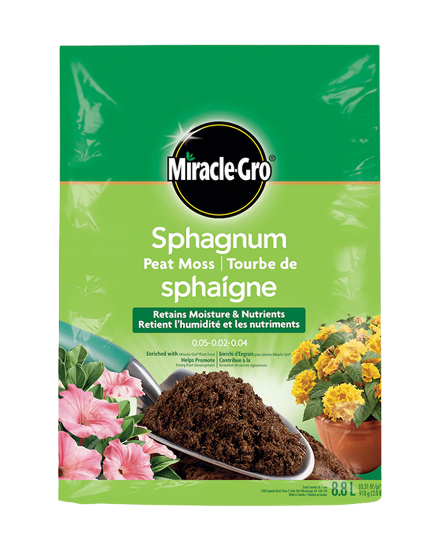 Tourbe de sphaigne Miracle-Gro — photo sur fond blanc