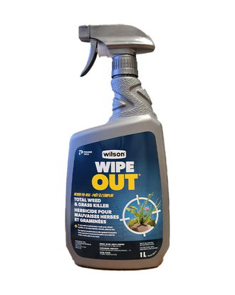 Herbicide pour mauvaises herbes et graminées WIPEOUT de Wilson — photo sur fond blanc