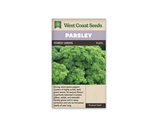 Sachet de persil Forest Green West Coast Seeds présenté de face sur fond blanc. La photographie montre un feuillage vert dense, formé de nombreux bouquets de feuilles finement frisées. Le bandeau mauve porte PARSLEY, et FOREST GREEN apparaît sur la bande foncée. Une description en anglais se trouve dans la partie beige inférieure du sachet.