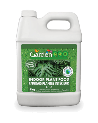 Garden Pro Engrais liquide pour plantes d’intérieur 2-1-3 — photo sur fond blanc