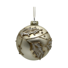 Boule en verre feuilles houx paillettes platine 4"