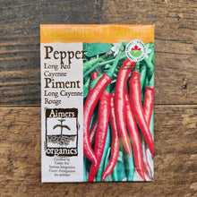 Organic long hot pepper 'Red Cayenne'