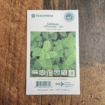Organic lemon balm